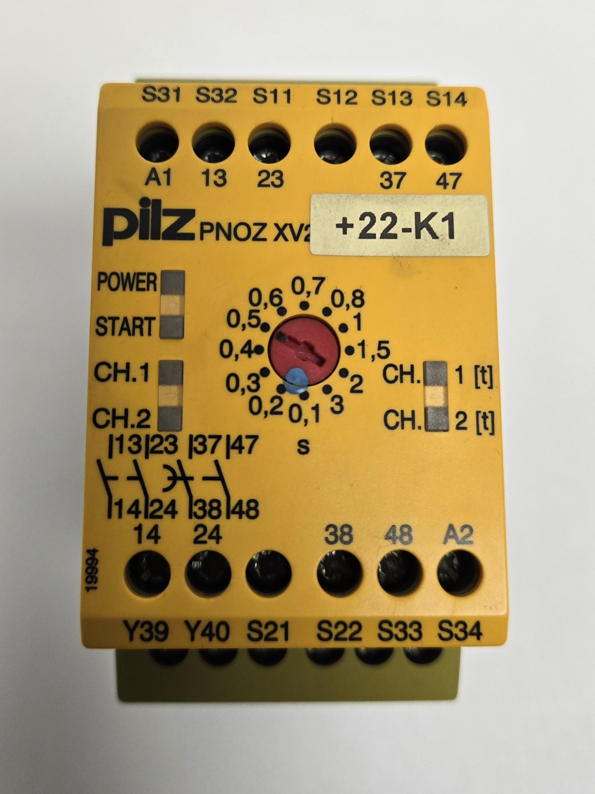 PILZ PNOZXV23/24VDC2n/o2n/ot SAFETY RELAY.
