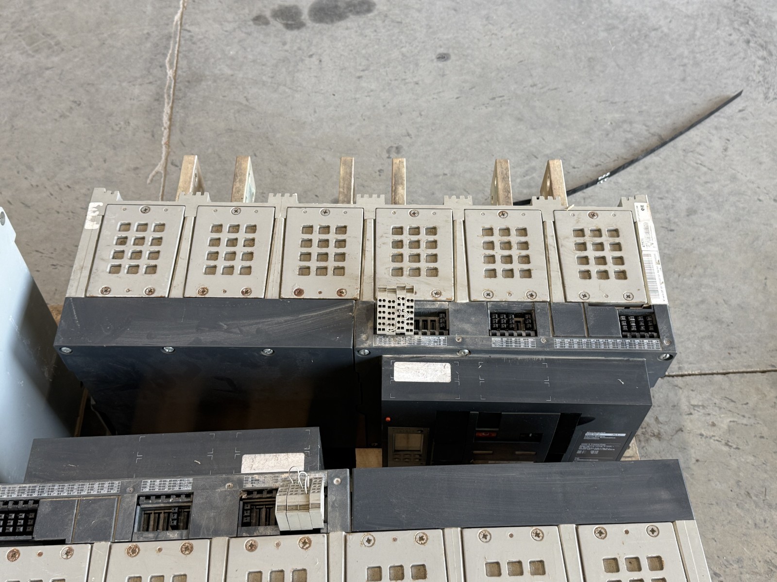 Square D Masterpact NW40H 4000A Draw-Out Circuit Breaker with Micrologic 6.0 P