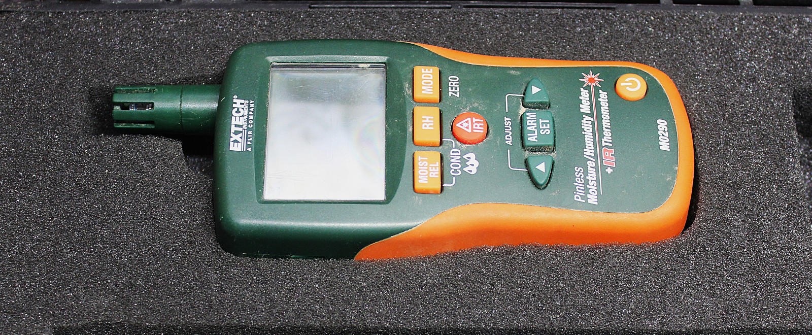 Extech M0290 Moisture/Humidity Meter