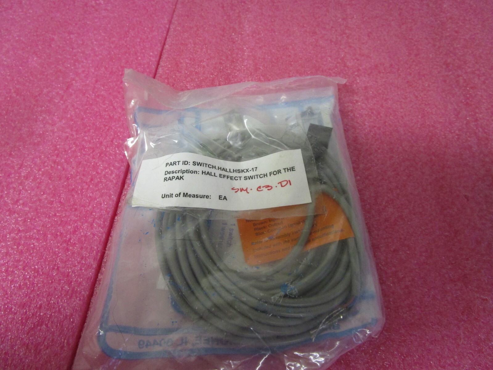 NEW SEALED! Bimba HSKX-17 Current Sinking (NPN) Hall Effect Switch – Stainless