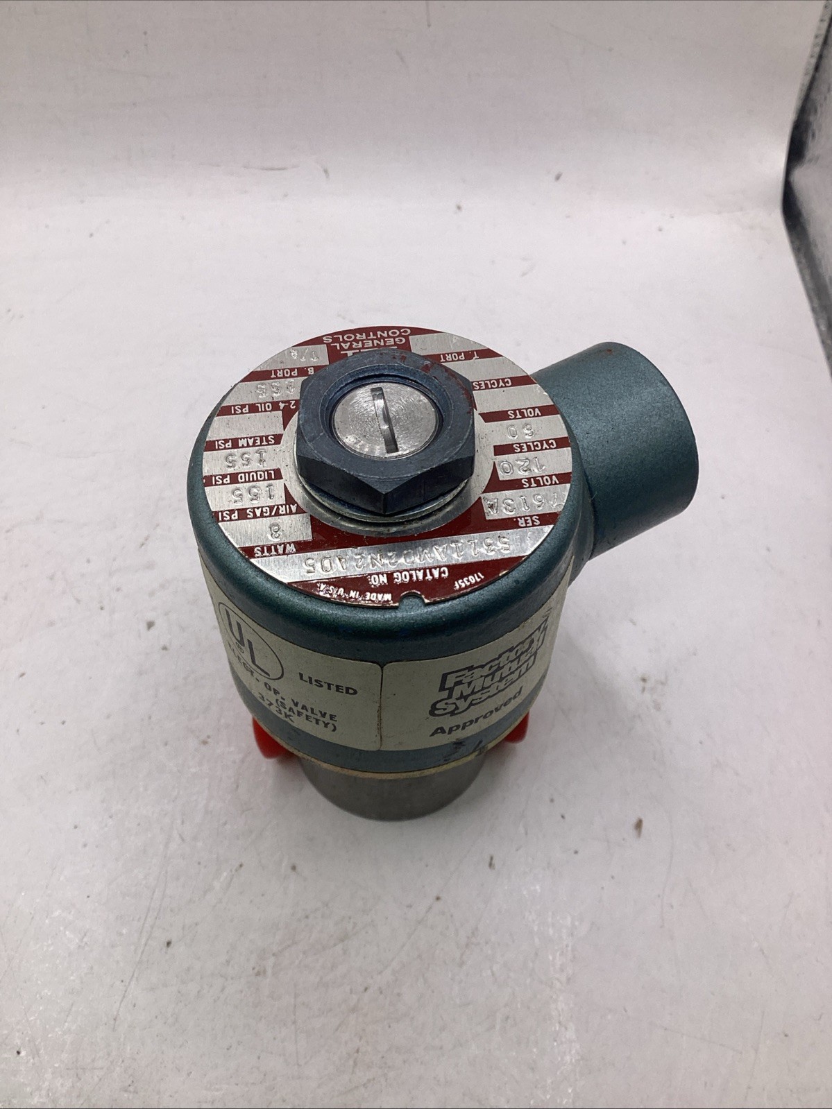 ITT General Controls S311AM02N2AD5 Series 7613A Solenoid Valve Used