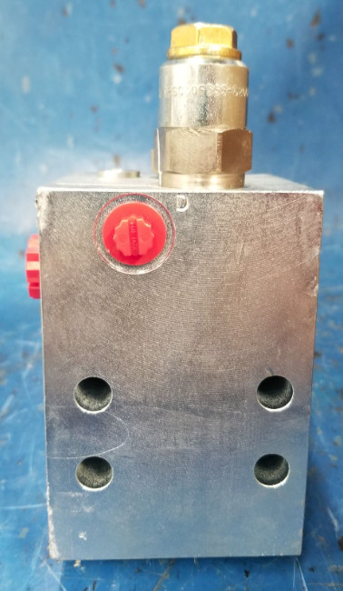 Eaton Vickers Hydraulic Lift Cylinder 631AA00136A Cartridge Valve 1PSC30F35S