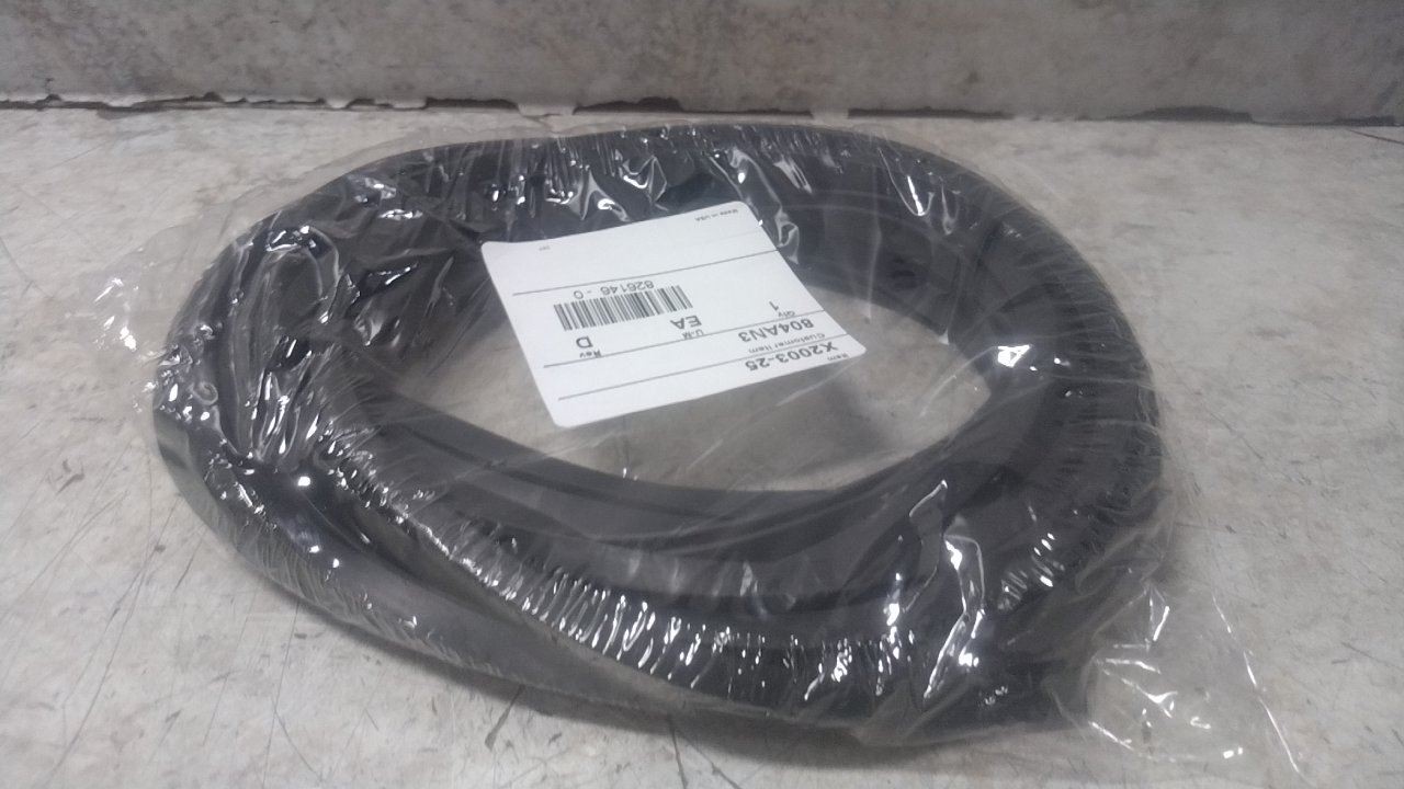 Trim Lok Inc X2003-25 10 Pk 1/4 In Width 25 Ft Overall L Edge Trim (BW)