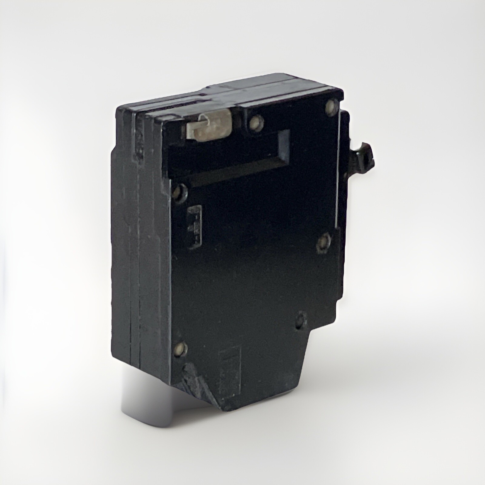 A230 30A 2 POLE SYLVANIA Challenger CIRCUIT BREAKER A 120/240 VAC Side Mount