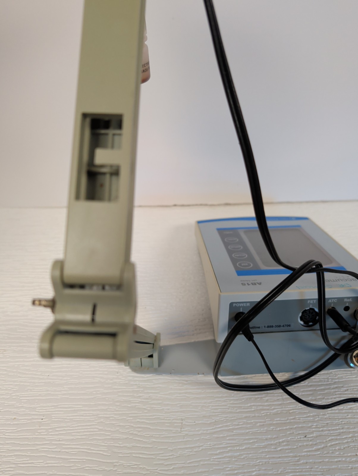 Fisher Scientific Accumet Basic AB15 pH mV Meter Benchtop Laboratory Tester