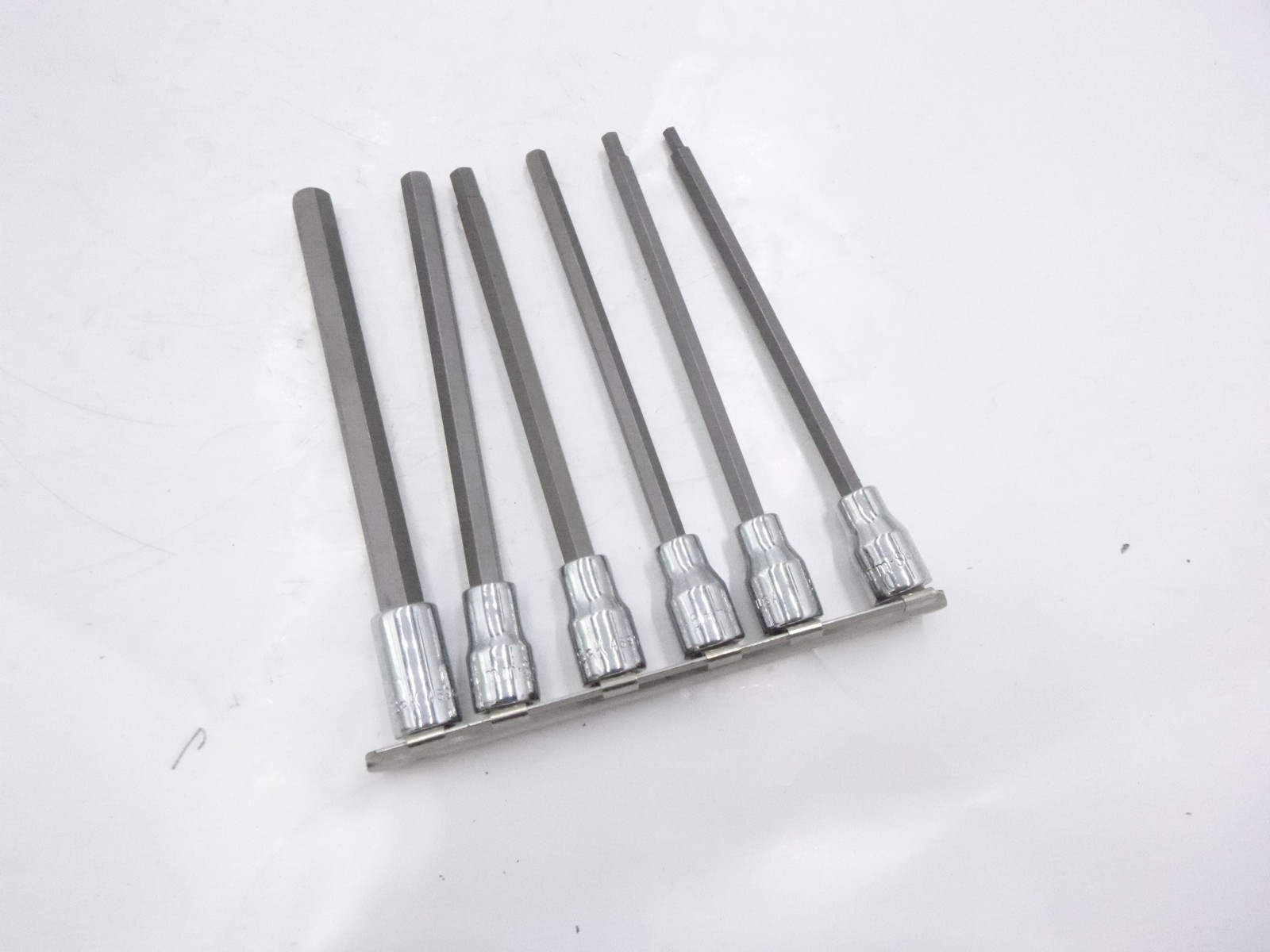 6 PC. Set SK Professional Tools 19726 3/8″ Drive Socket Bit Set Metric