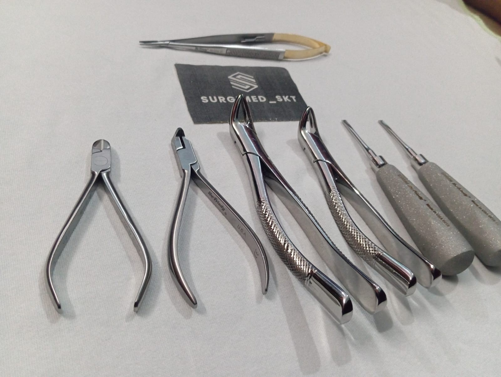 HU_FRIEDY dental instruments lot of 7 pcs