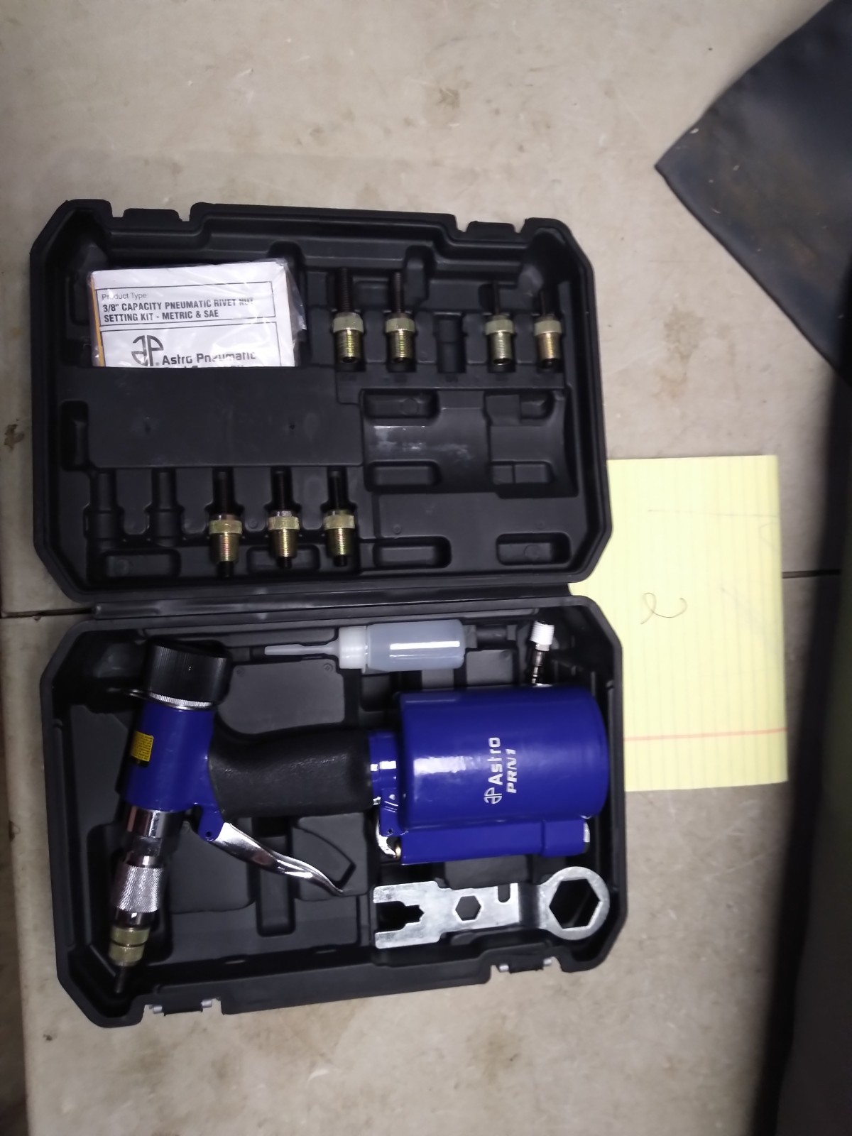 Astro 3/8″ Pneumatic Rivet Nut Setting Kit