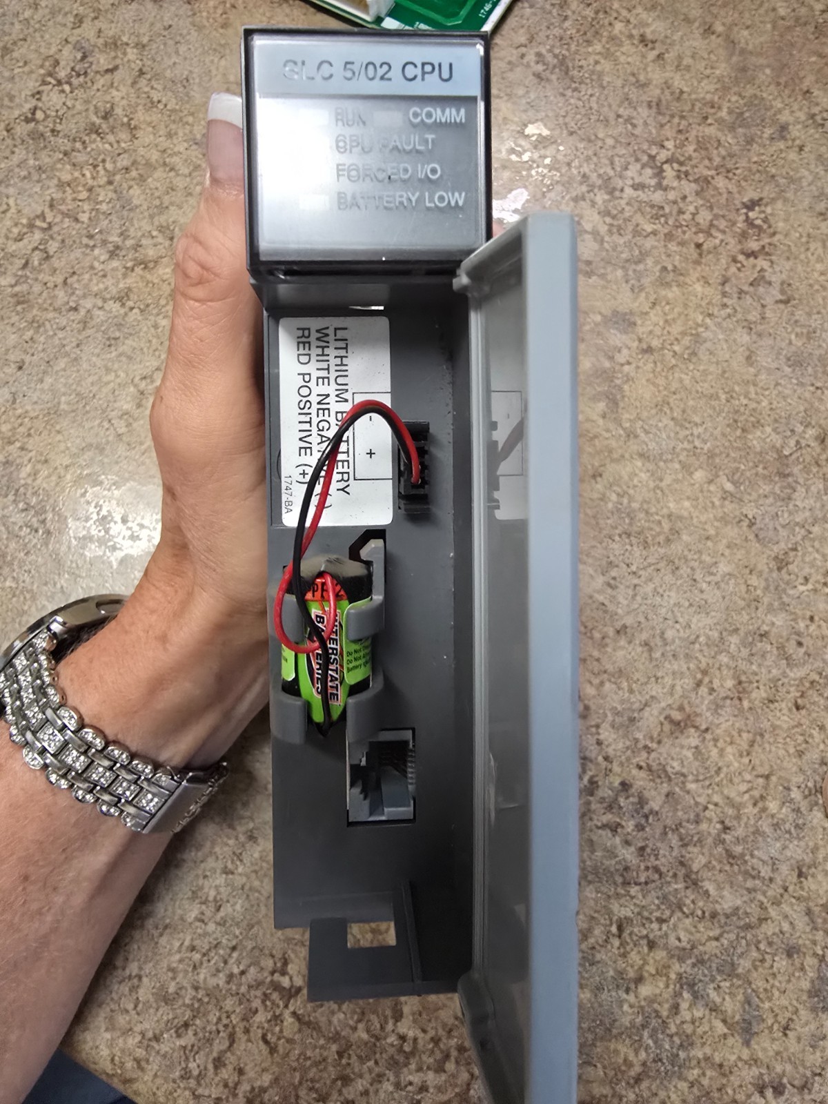 ALLEN-BRADLEY SLC500 PROCESSOR UNIT 1747-L524 SER. C KEYLESS