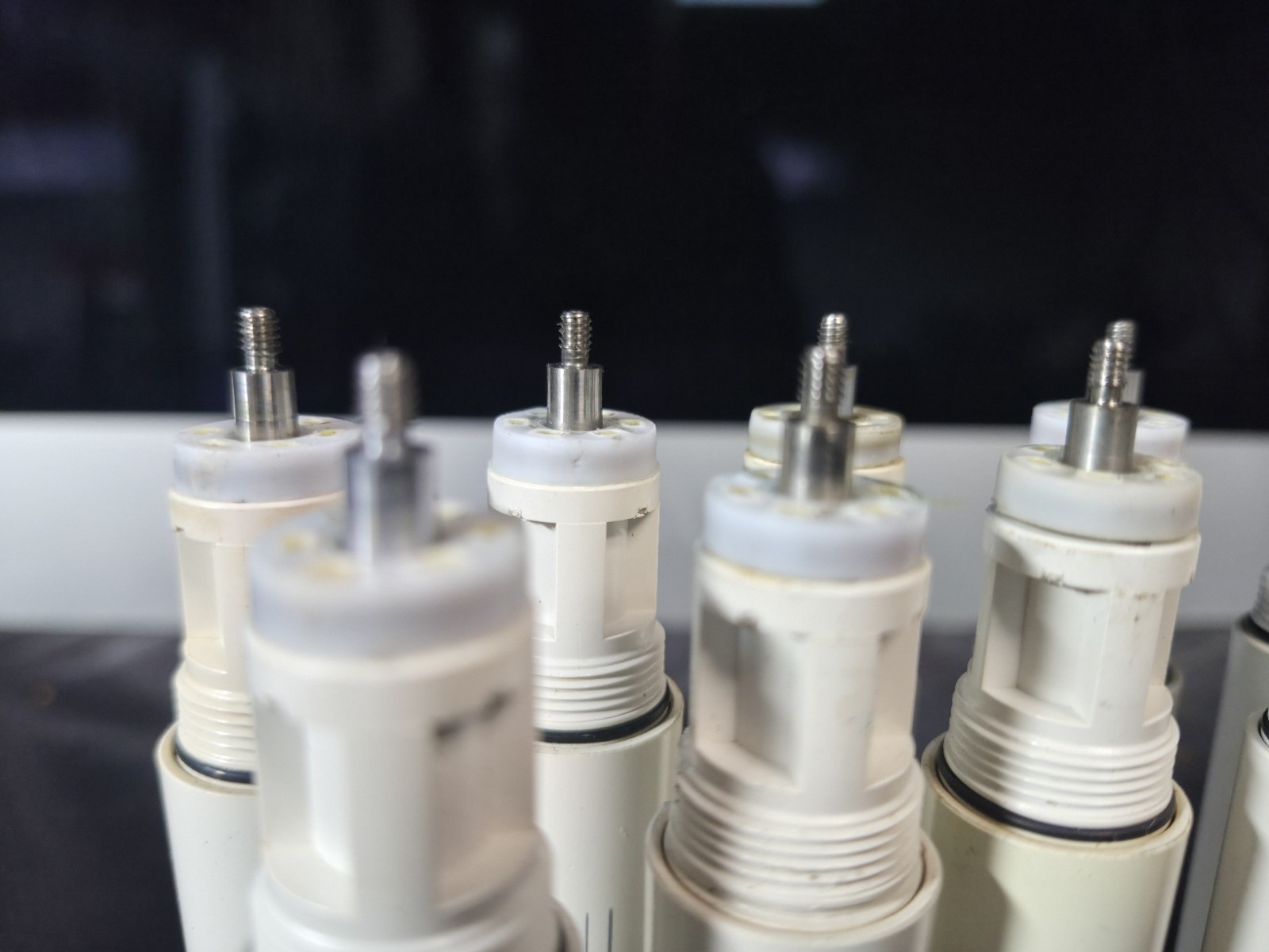 1 Acteon Newtron LED Scaling Handpiece ****Piezotome 2 or Implant Center 2****