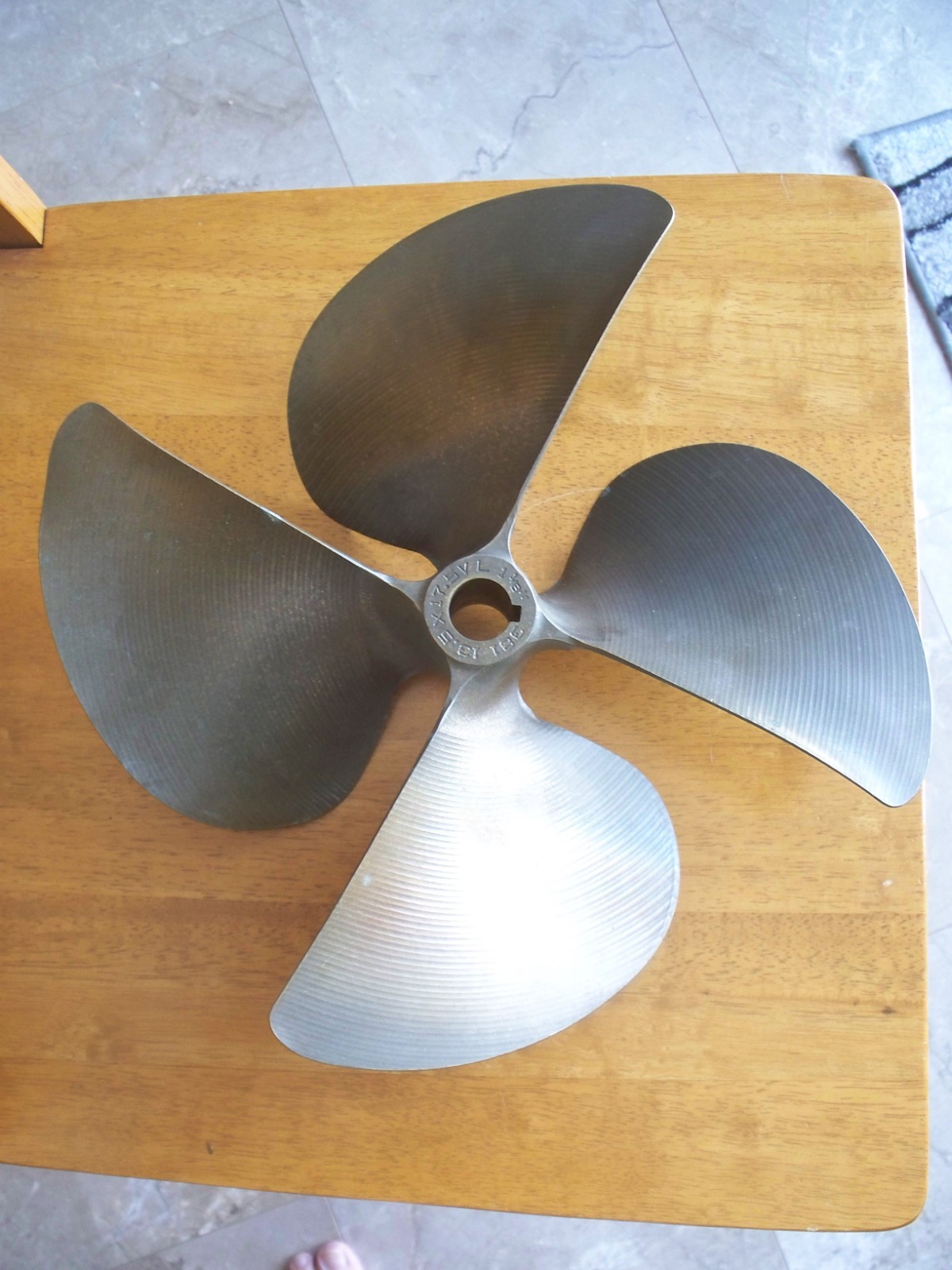 Acme Brass 381 Propellor, 13.5″x17.5″x 1 1/8″, 4 Blade, Bent Blade, Used