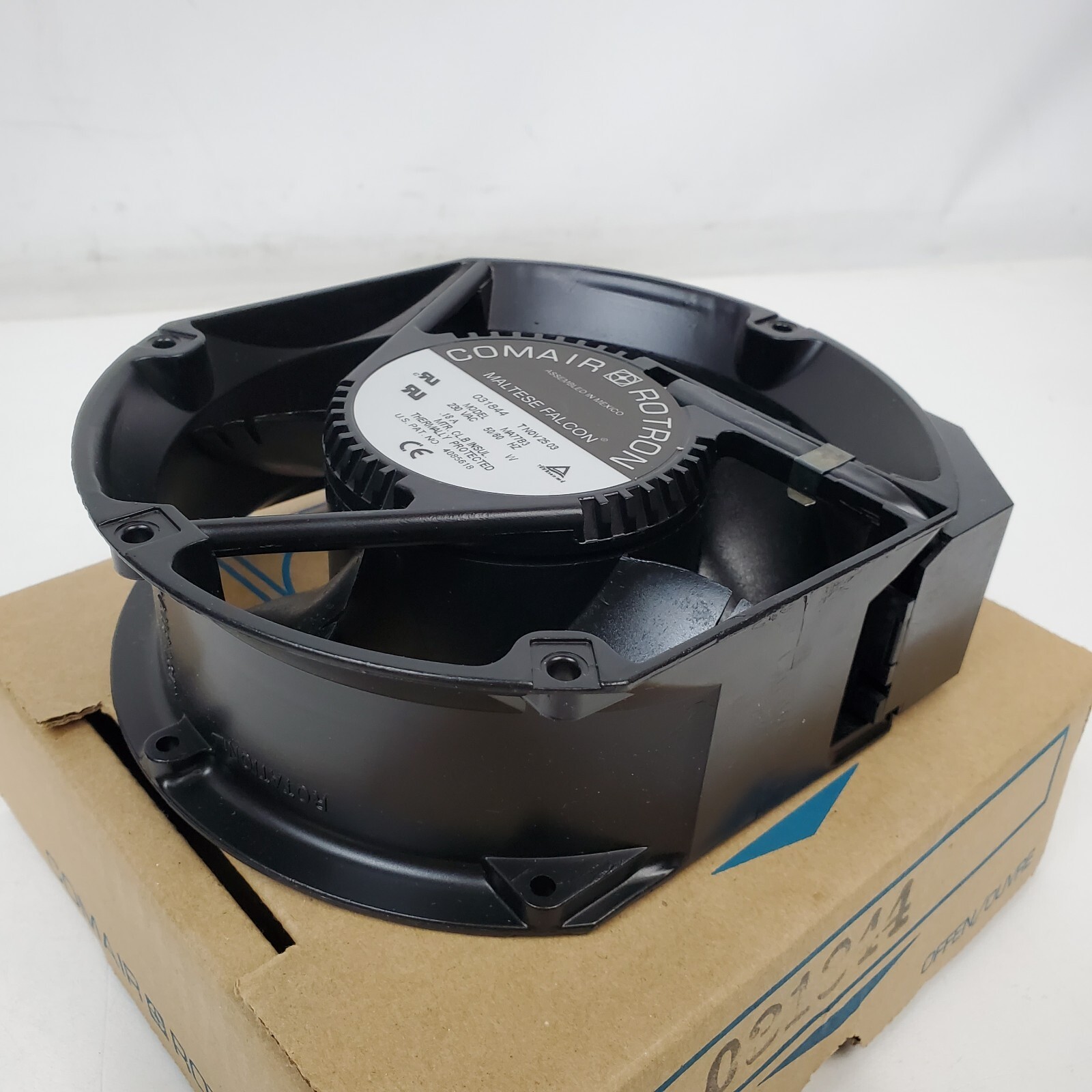 New Comair Rotron MA77B3 230 VAC 50/60 HZ Cooling Fan 031844