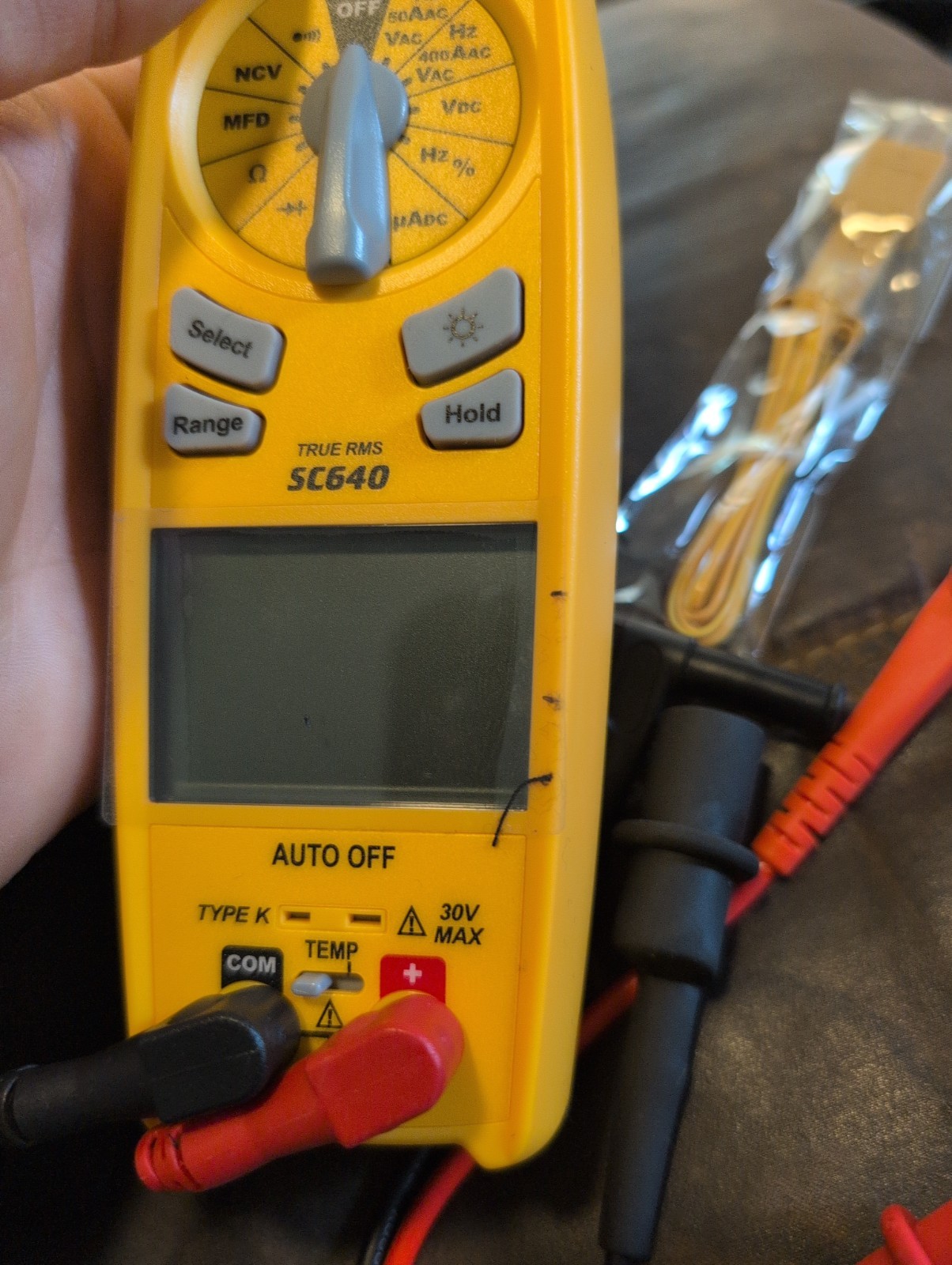 Fieldpiece SC640 True RMS Clamp Meter CAT III 600V w/ Leads & Carry Case