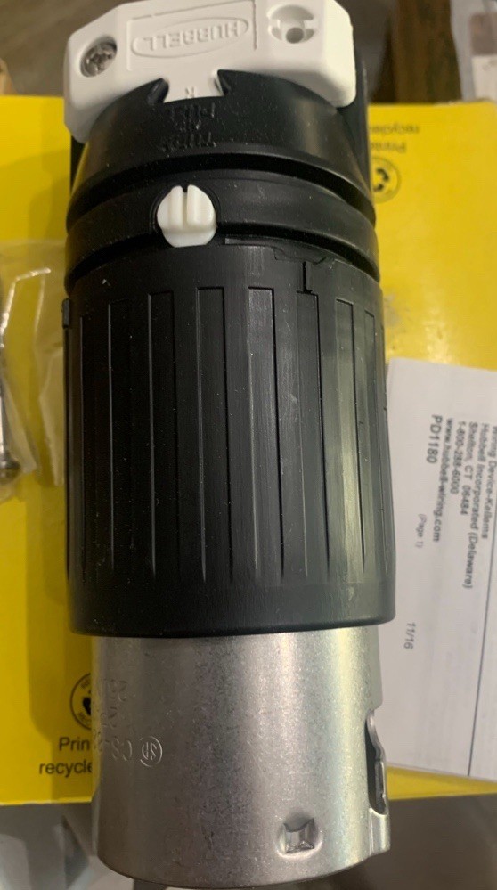 Hubbell CS8265C 50A 250V, 2-Pole 3-Wire, Grounding, Non-NEMA Male Locking Plug