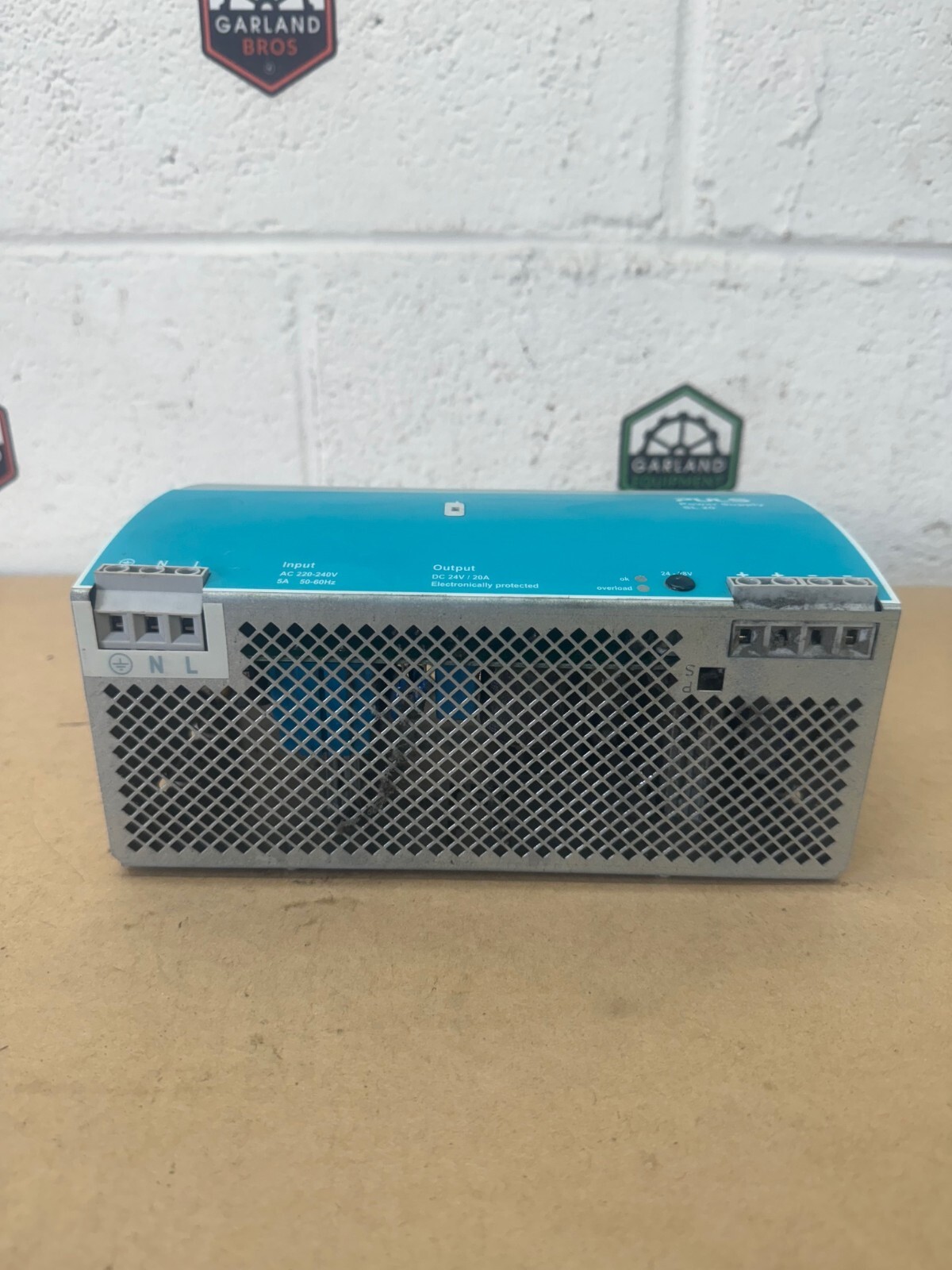 PULS SL20.100 Power Supply, In:AC 200-240V, 5A, Out:DC 24-28, 20A, 480-600W