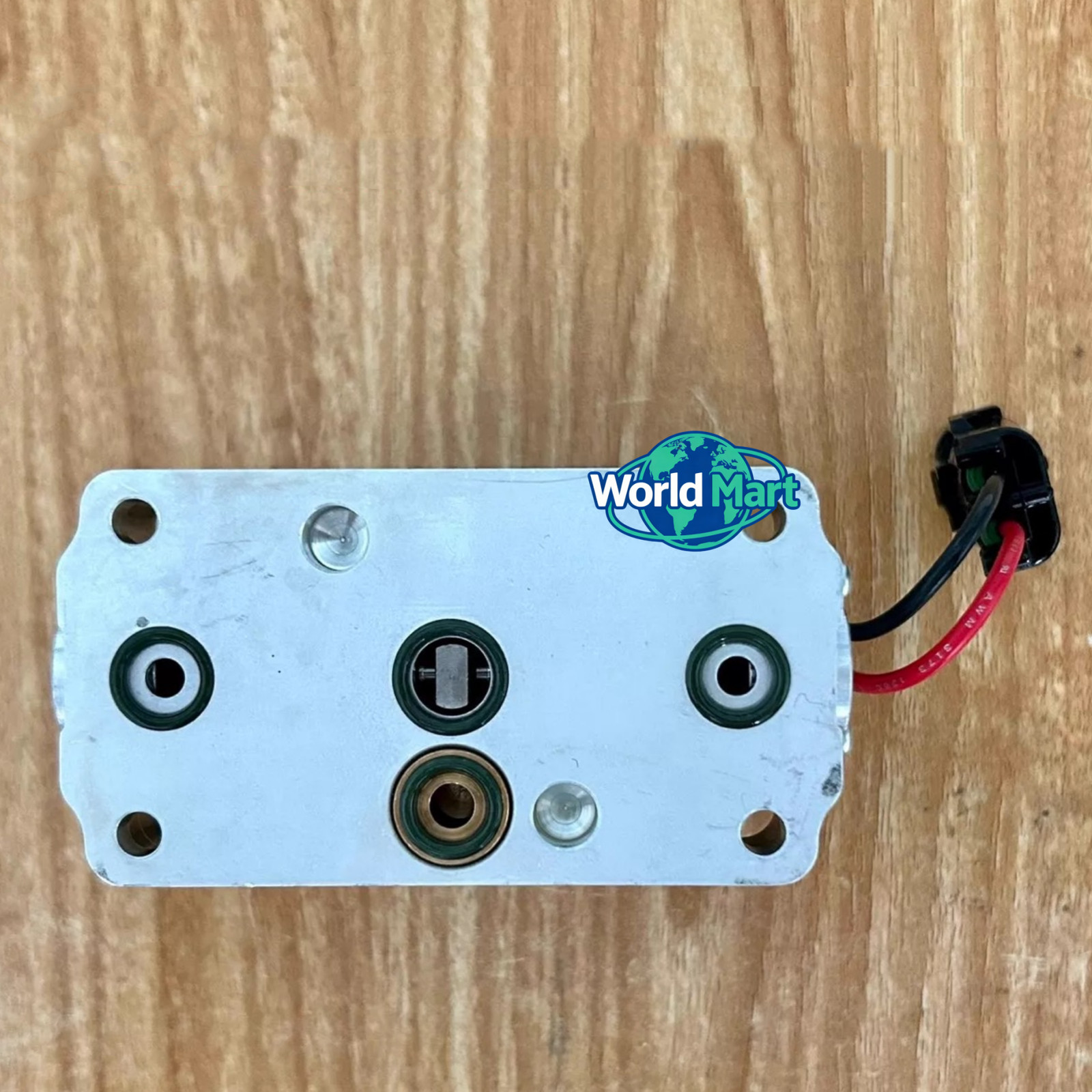 Brand New DANFOSS MCV116A3102 Control Valve MCV116A3102