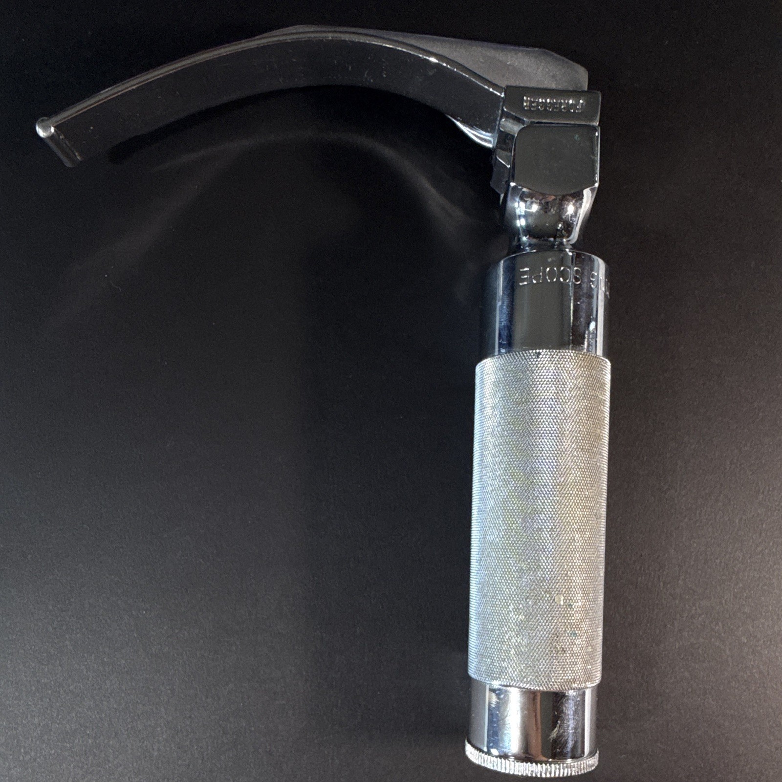 Foregger Folding Scope Conventional Laryngoscope, Macintosh Blade, Adult
