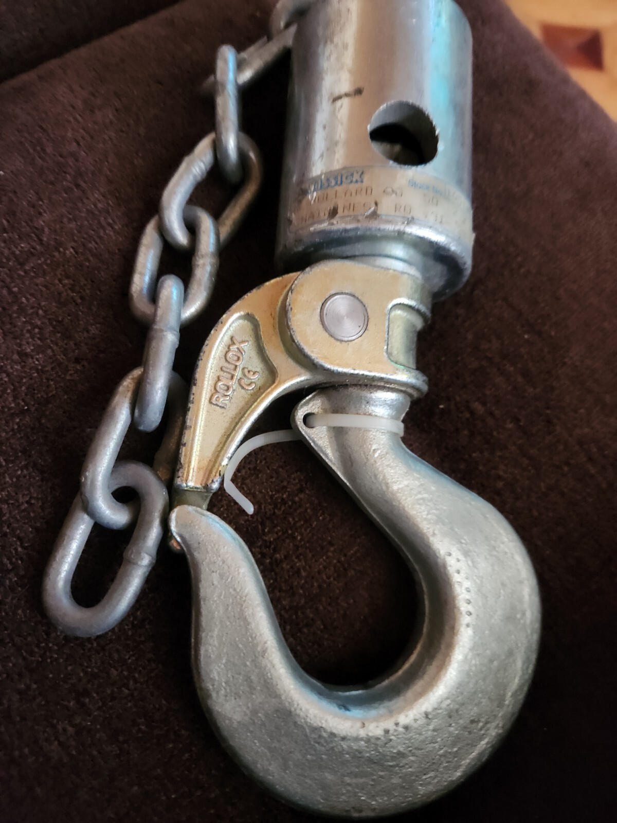 Crosby Bullard Link Chain Nest Swivel Hook WLL 2.3 Tons (4,600 lbs.) | 1051442