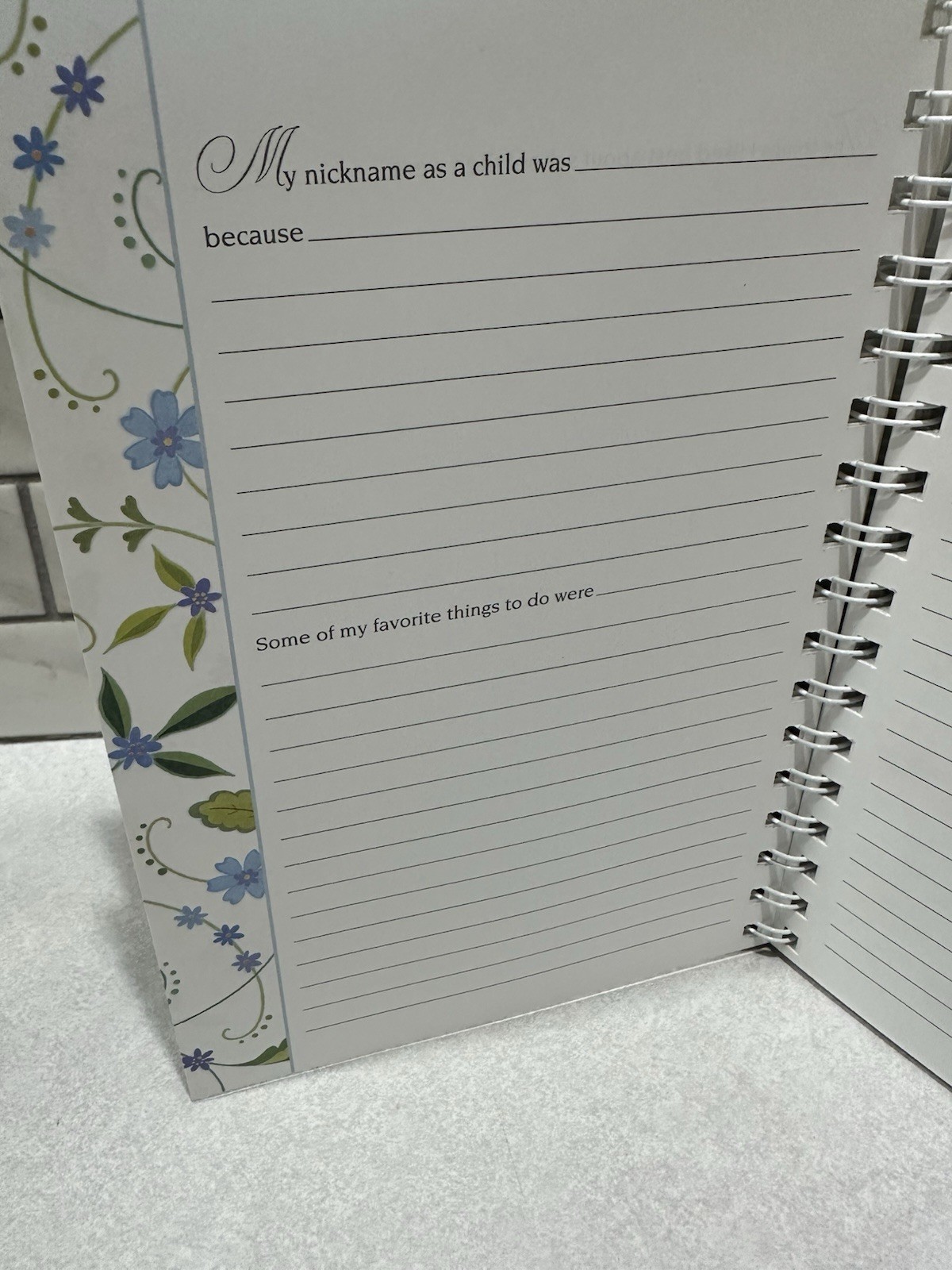Grandmother’s Journal Book by Hallmark Memories Thoughts & Dreams- New