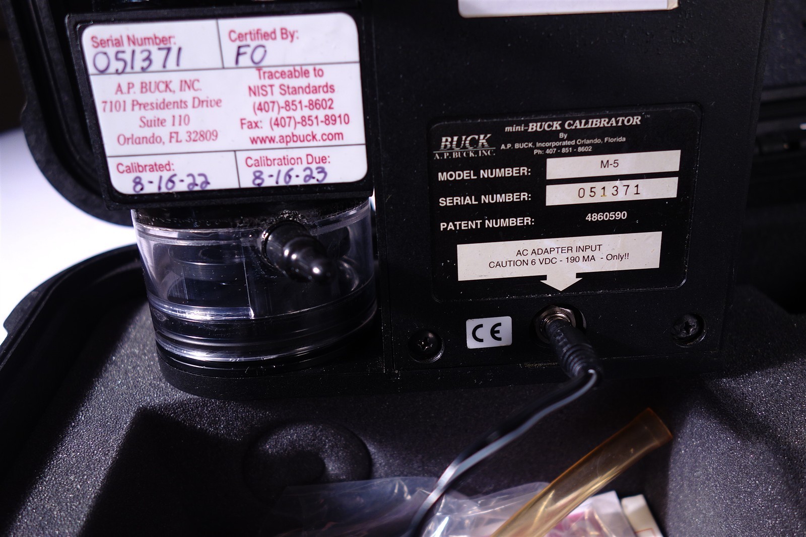 Mini Buck M-5 Primary Flow Calibrator with Case / Accessories
