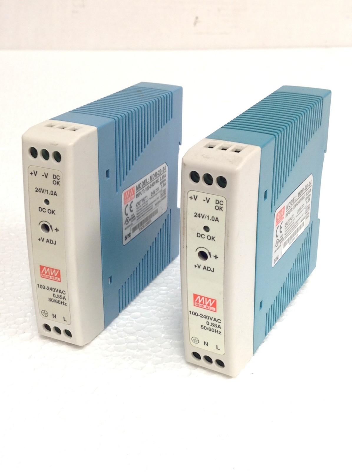 Lot Of 5 Mean Well MDR-20-24 Power Supply 24vdc 20 Watt DIN Rail Mount, WORKING
