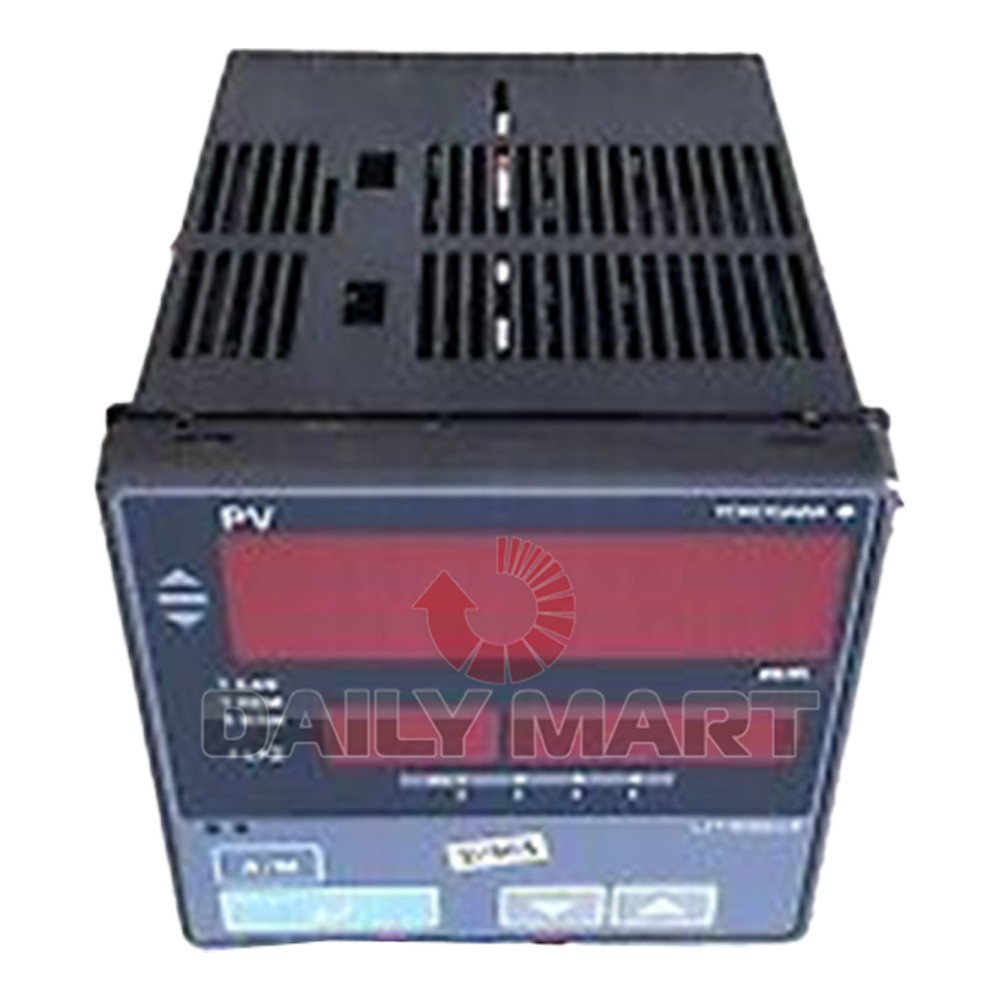 New In Box YOKOGAWA UT550-04 Temperature Controller