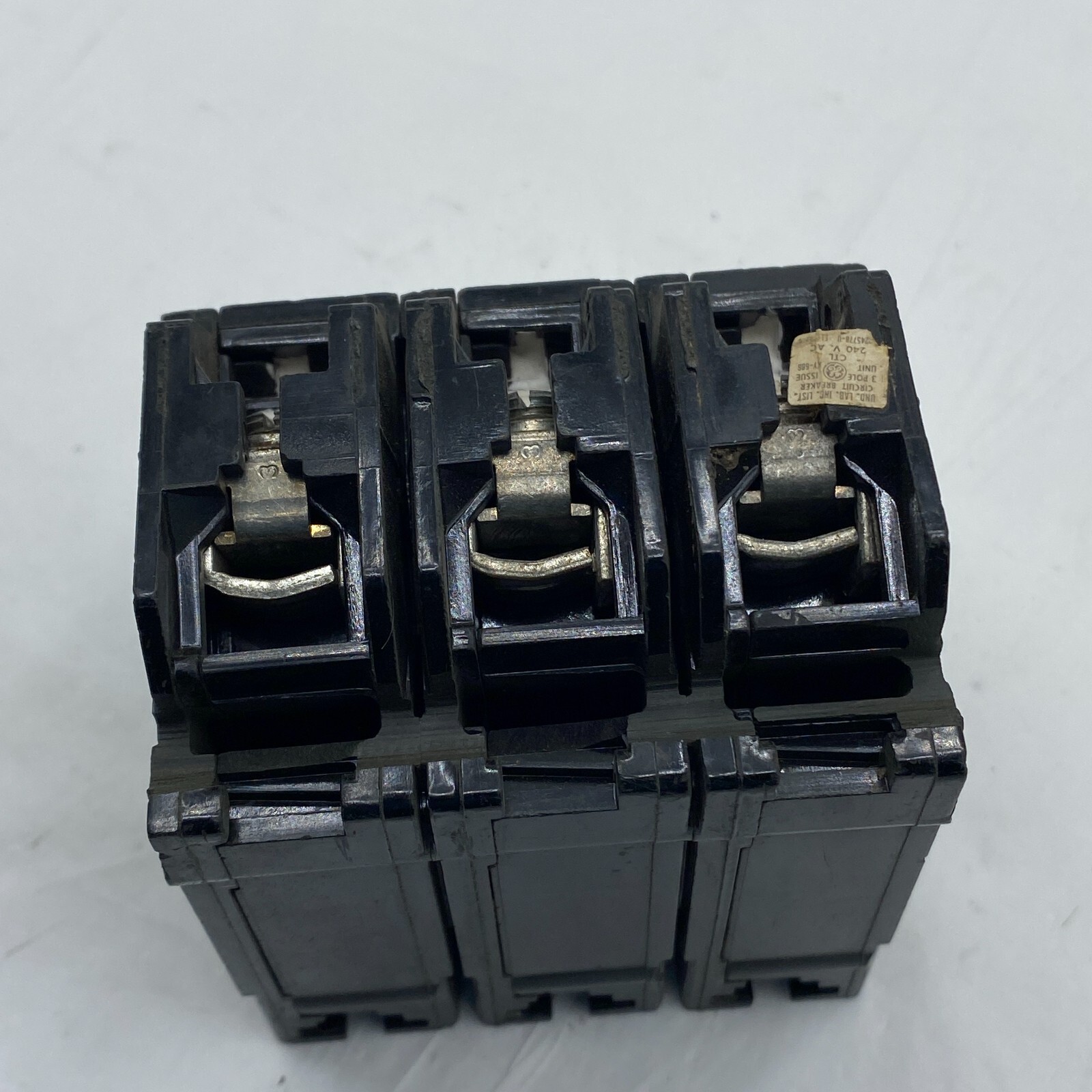 GENERAL ELECTRIC CIRCUIT BREAKER COMMON TRIP 20A 3 POLE 240V G645🔔