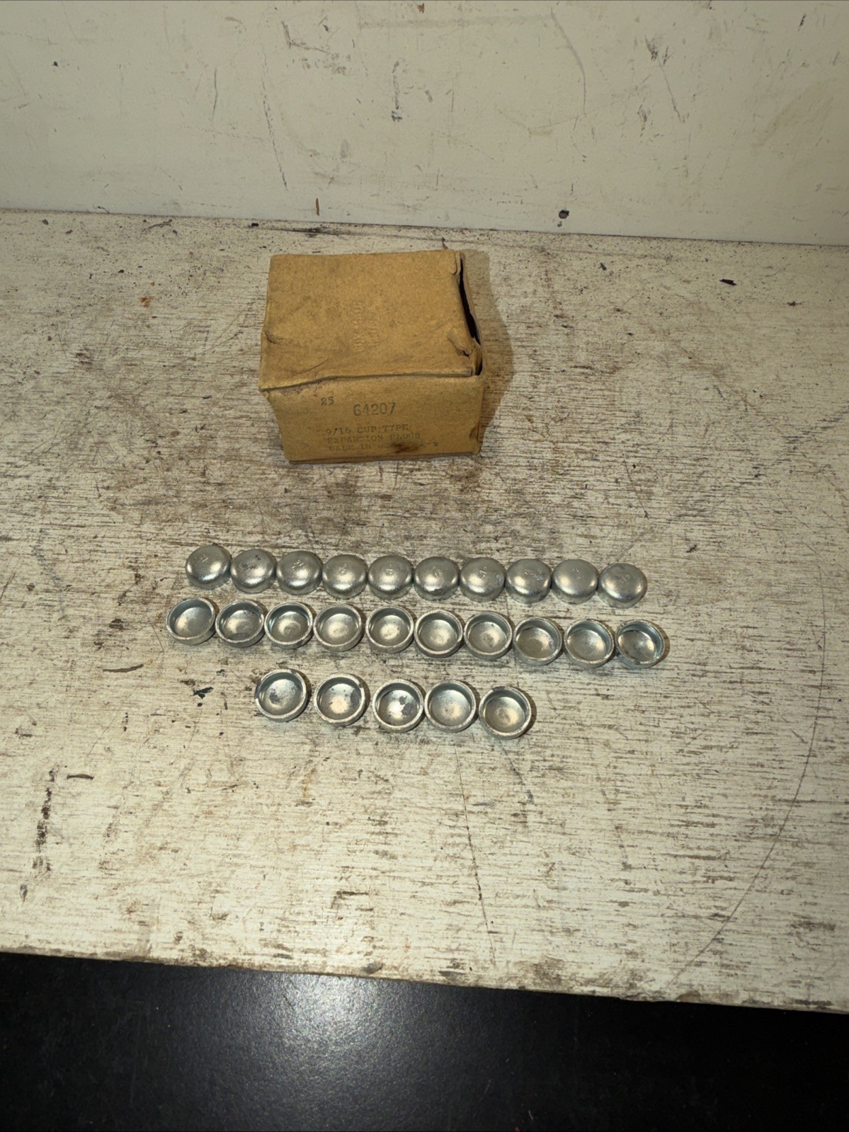 Lot Of 25 New Vintage Steel Cup Expansion Plugs 9/16” IN Made In USA