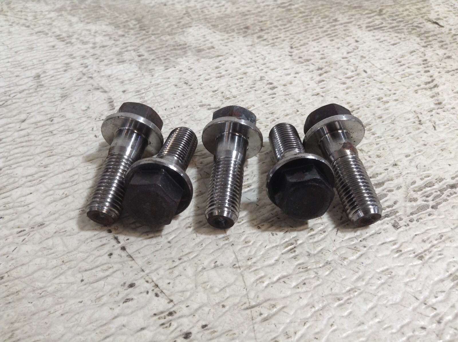 Daedong Kioti E5743-25161 Flywheel Bolt E574325161 Bag of 5 New (TSC)
