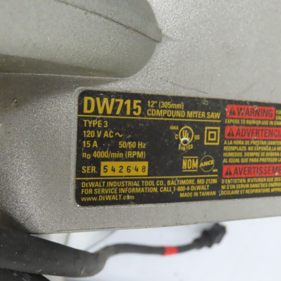 DeWalt DW715 12″ Single-Bevel Compound Miter Saw 120VAC 15A 4000RPM