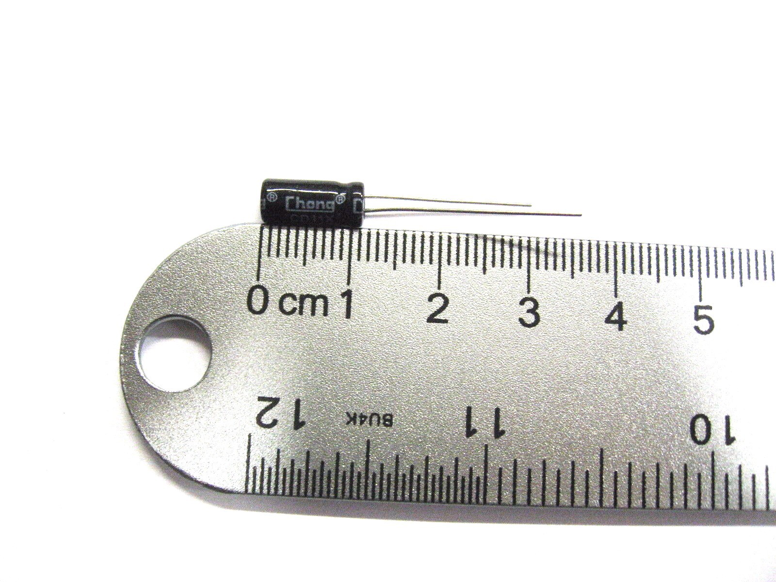 100uF 25V (10x) Electrolytic Capacitors 25V 100uF Volume 5×10 mm