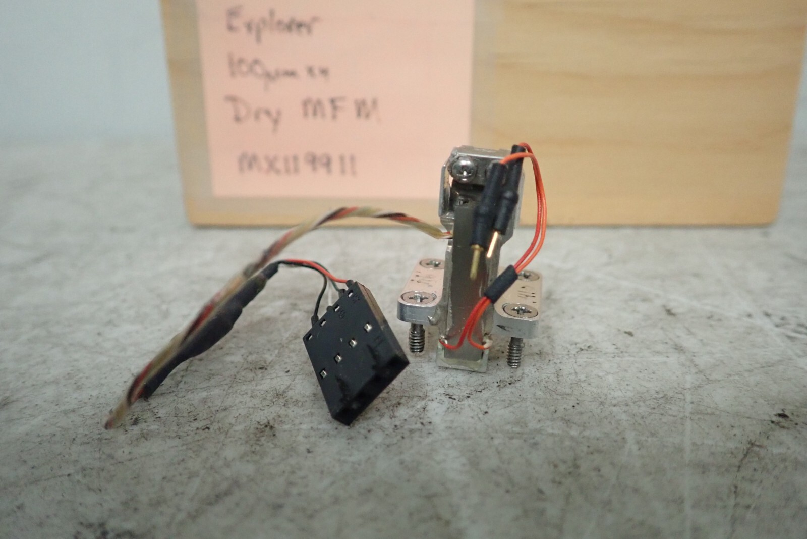 TopoMetrix MFM/EFM Dry Scanner 5450-00 Explorer 100μm xy 12μm z MX119911