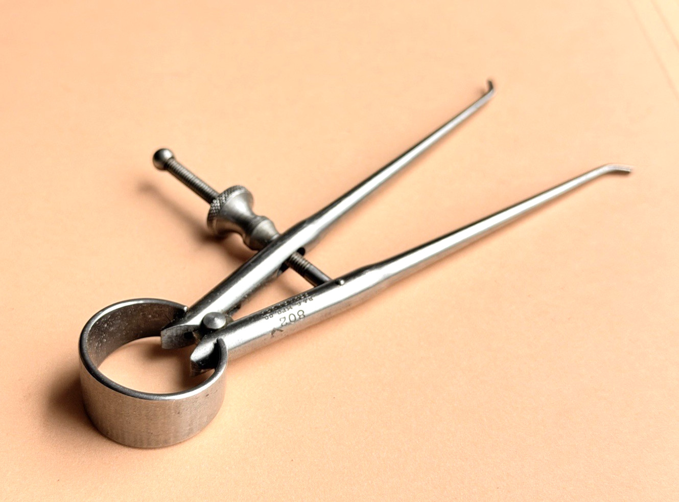 Brown & Sharpe Mfg. Co. No.802 Inside Calipers w/Round Legs; 4” Size & Capacity.
