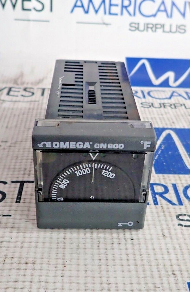 OMEGA ENGINEERING CN800 SERIES CN883K-1200F TEMPERATURE CONTROLLER