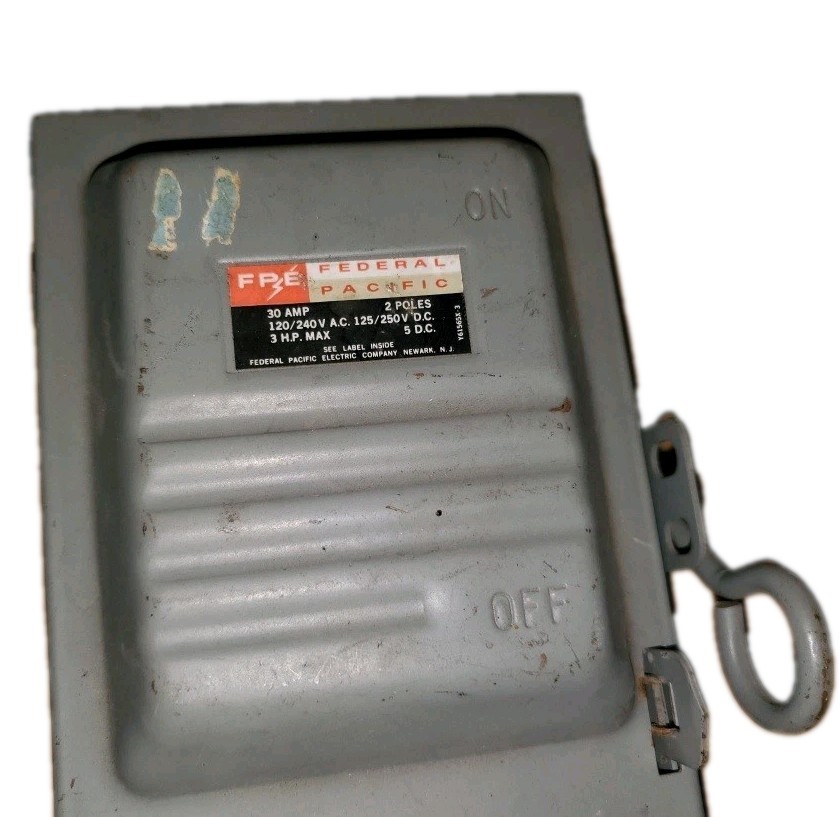 NOS Vintage Federal Pacific Electric FPE 30 Amp Safety Switch Disconnect UNUSED