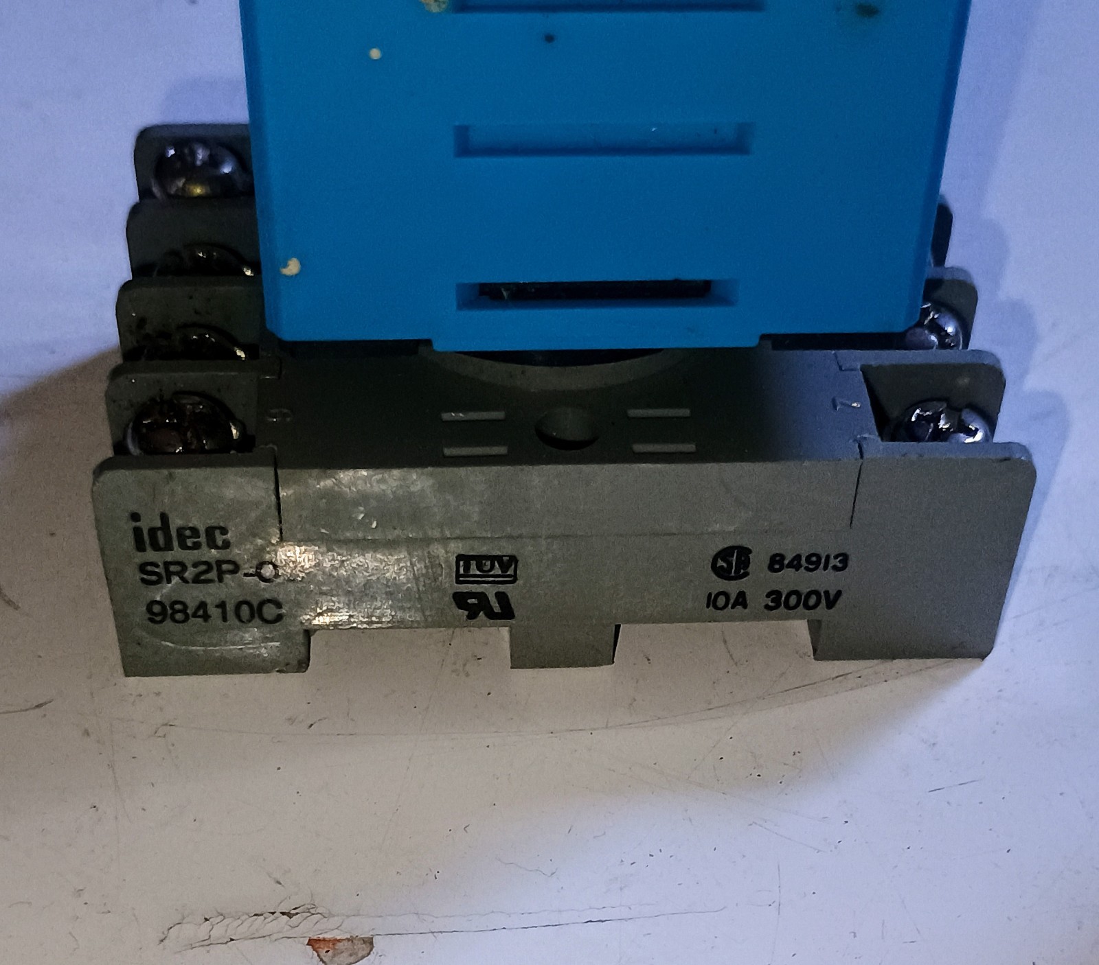Lot Of 2-IDEC RTE-P11 24VAC/DC Electronic Timer with SR2P-06 Socket