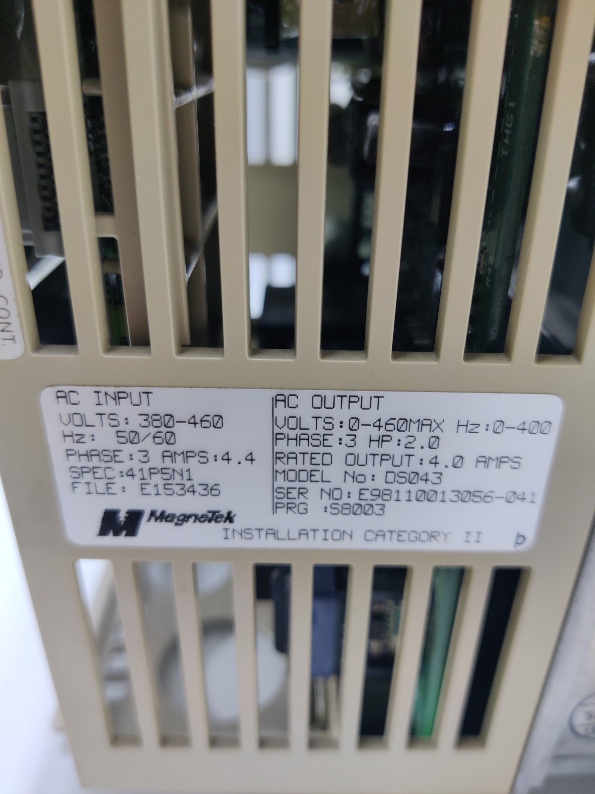 Magnetek DS043 Gpd 333 Vfd Drive 2.0hp 200-230v-ac 0-400hz 0-230v-ac USED