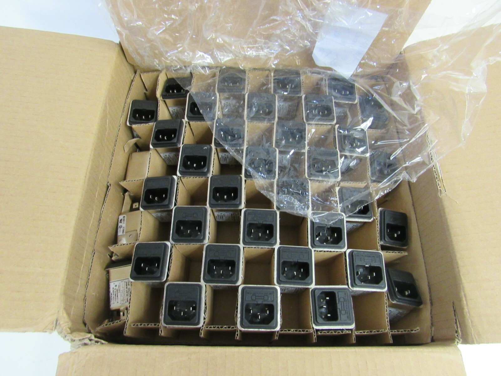 Corcom 6EGS1-1 250V EMI Filter AC Power Entry Module 18-4
