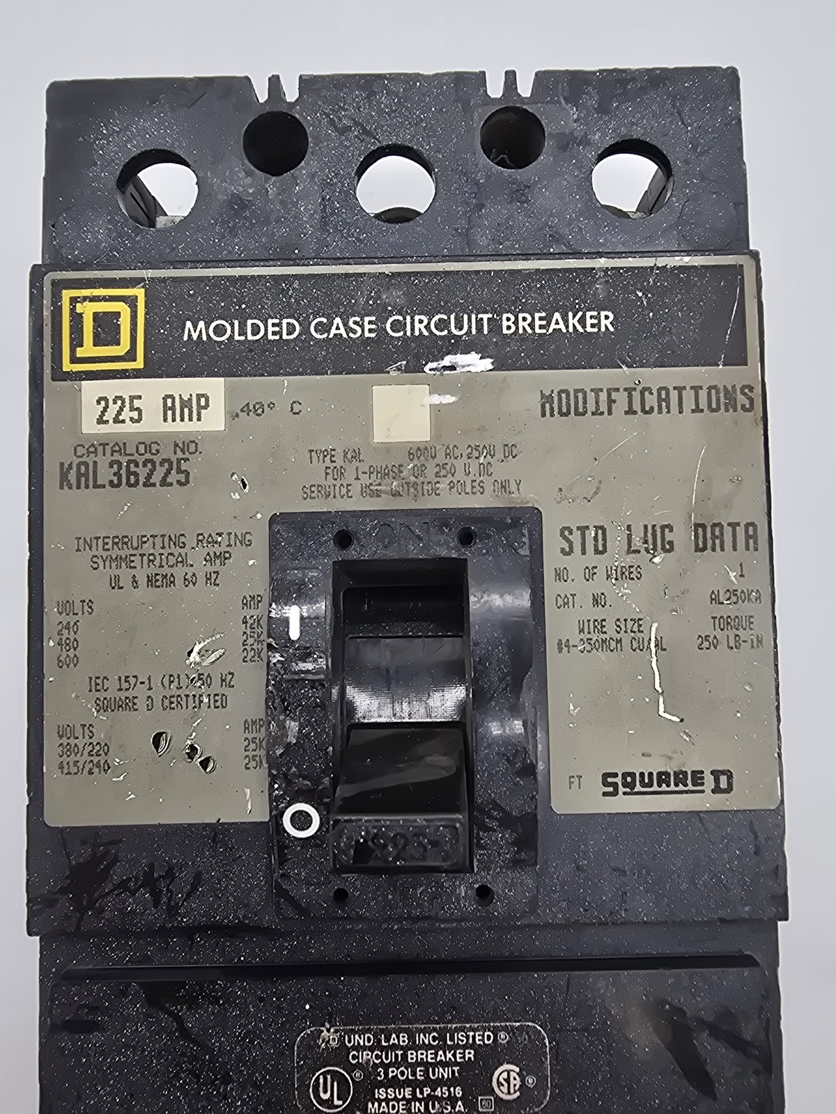 Square D KAL36225 Bolt-On Circuit Breaker 225A 3P 3PH 600VAC 250VDC 22KA KAL
