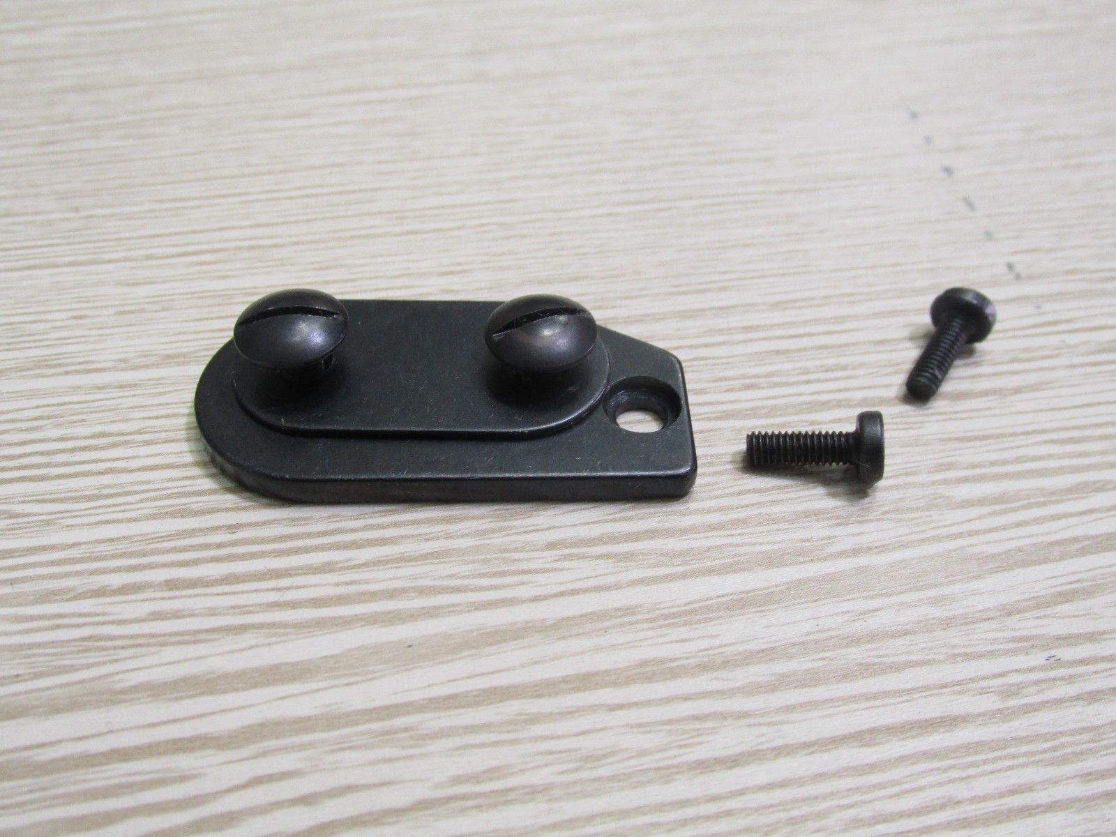 Union Special 43200 G Bottom Hemming Assembly Fiting Plus 4 pcs Screw