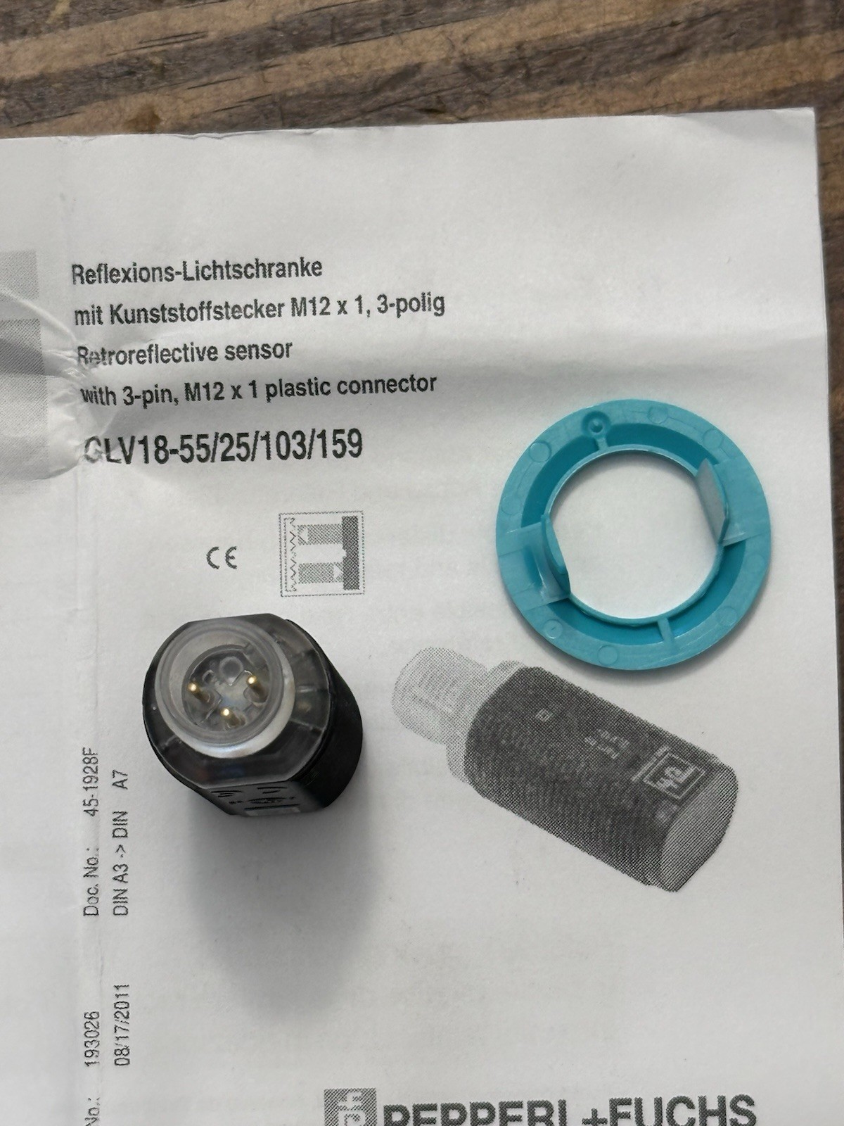 New PEPPERL+FUCHS Retroreflective Sensor GLV18-55/25/103/159 Part #193026