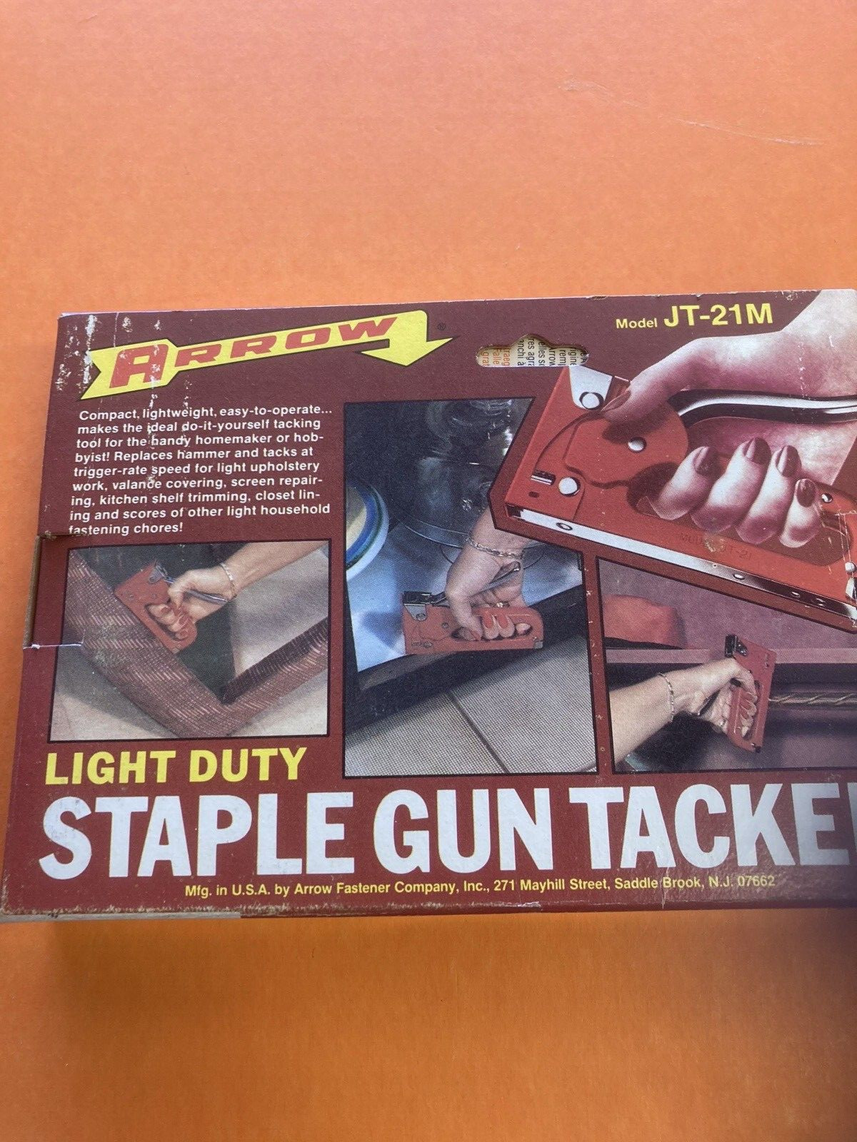 VINTAGE ARROW Staple Gun Model JT-21M All Steel USA*********BIG BLOW OUT******