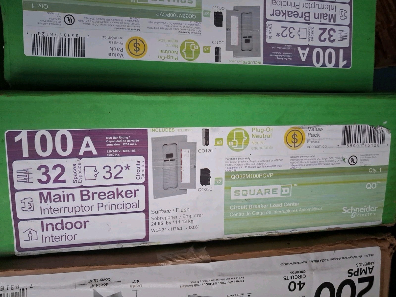 Main Breaker Plug-On Neutral Load Center QO 100 Amp 32-Space 32-Circuit Indoor