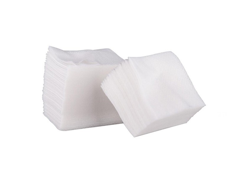 Dental Plus 2″ x 2″ Gauze Non-Woven, 4ply 5000 pcs /box