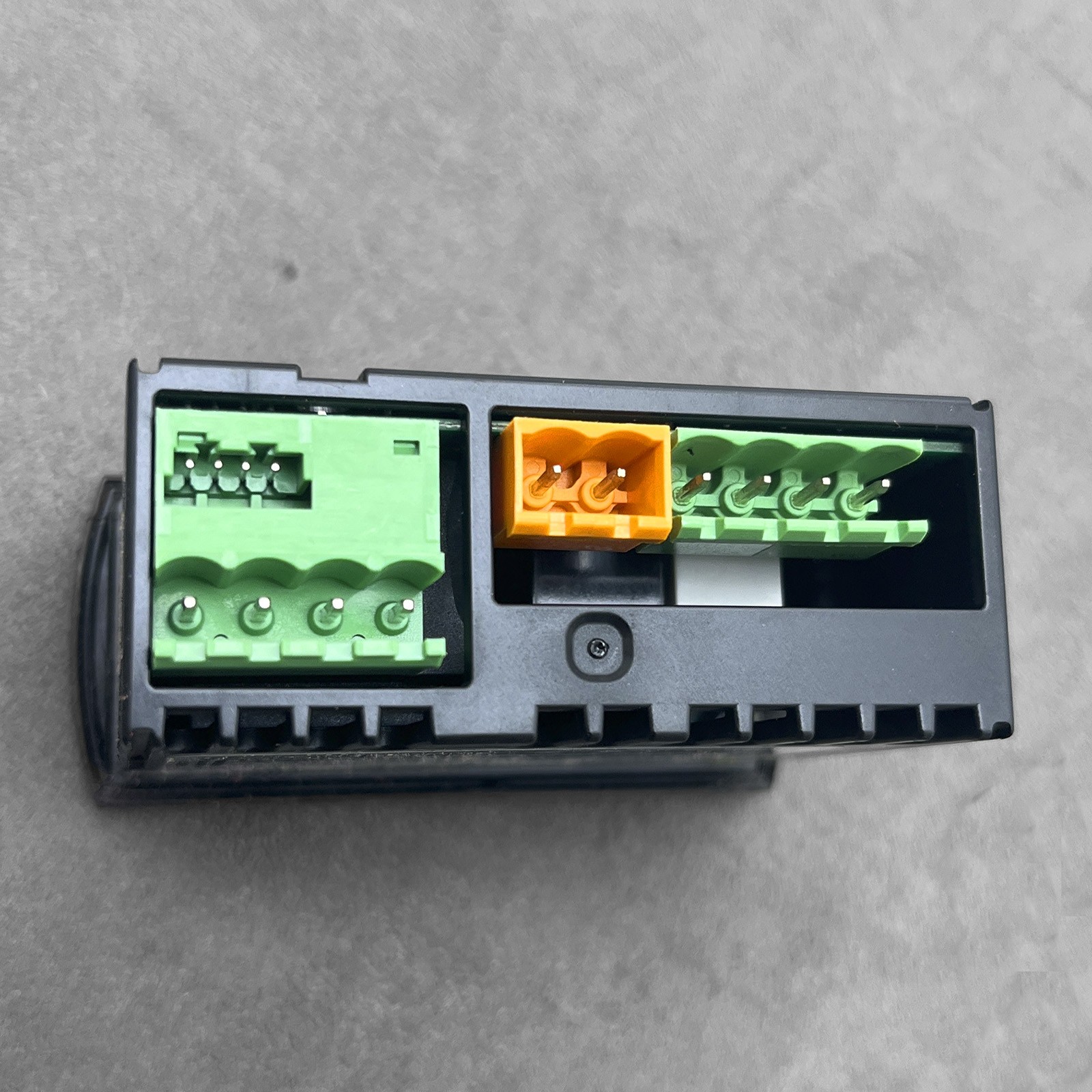 New PYDY1Z014B Temperature controller PZDYY0H001K
