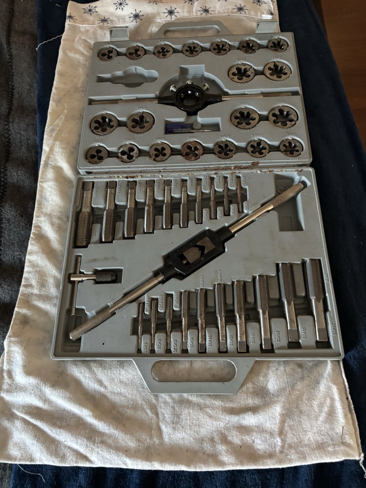 Tap And I Set 1/4 32 To Six X 0.75 Millimeters To 1 Inch-8nc And 24 X 3.0 MM