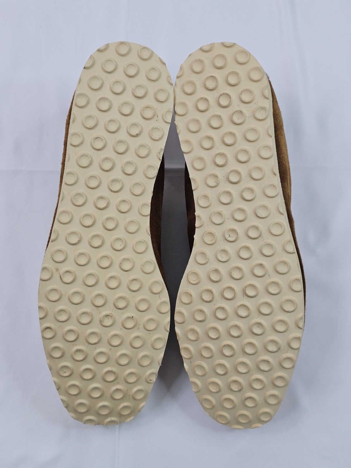 Lehigh Safety Shoe w Lockrim Steel Toe Box Men 9.5M, 2-Tone Tan Suede Leather