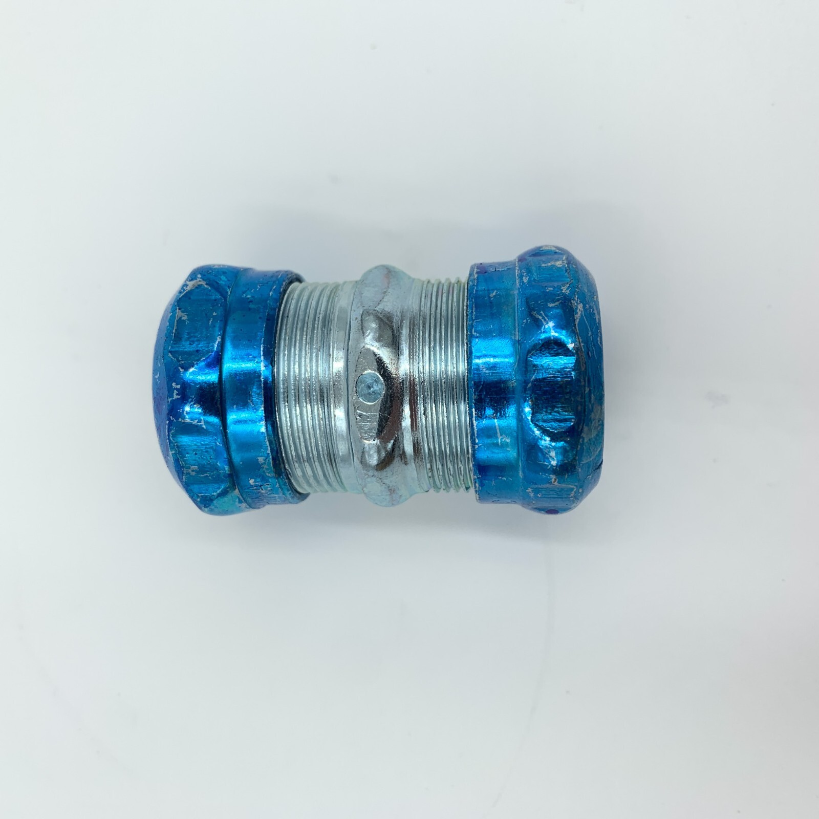 25 Pack Topaz 662SRT 3/4″ Compression EMT Coupling Rain Tight Steel
