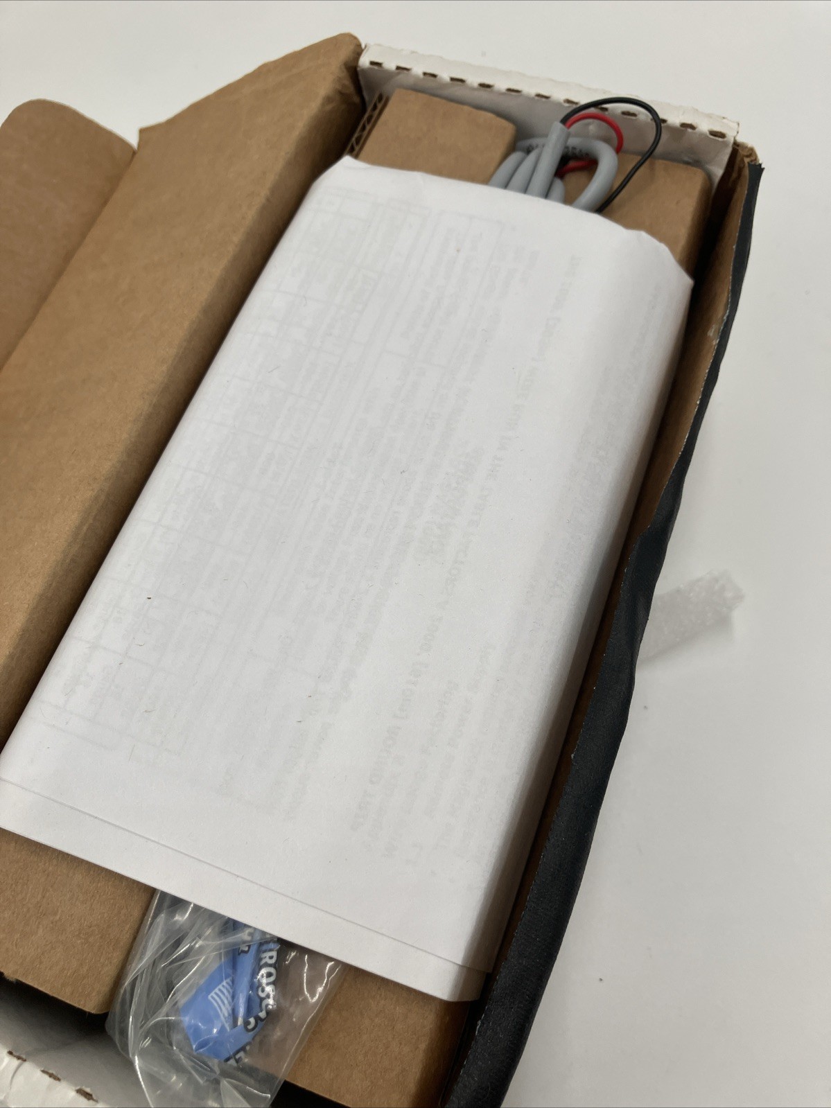 ASSA ABLOY Securitron SAM2-24 Electromagnetic Lock 600lb 24V Single Door