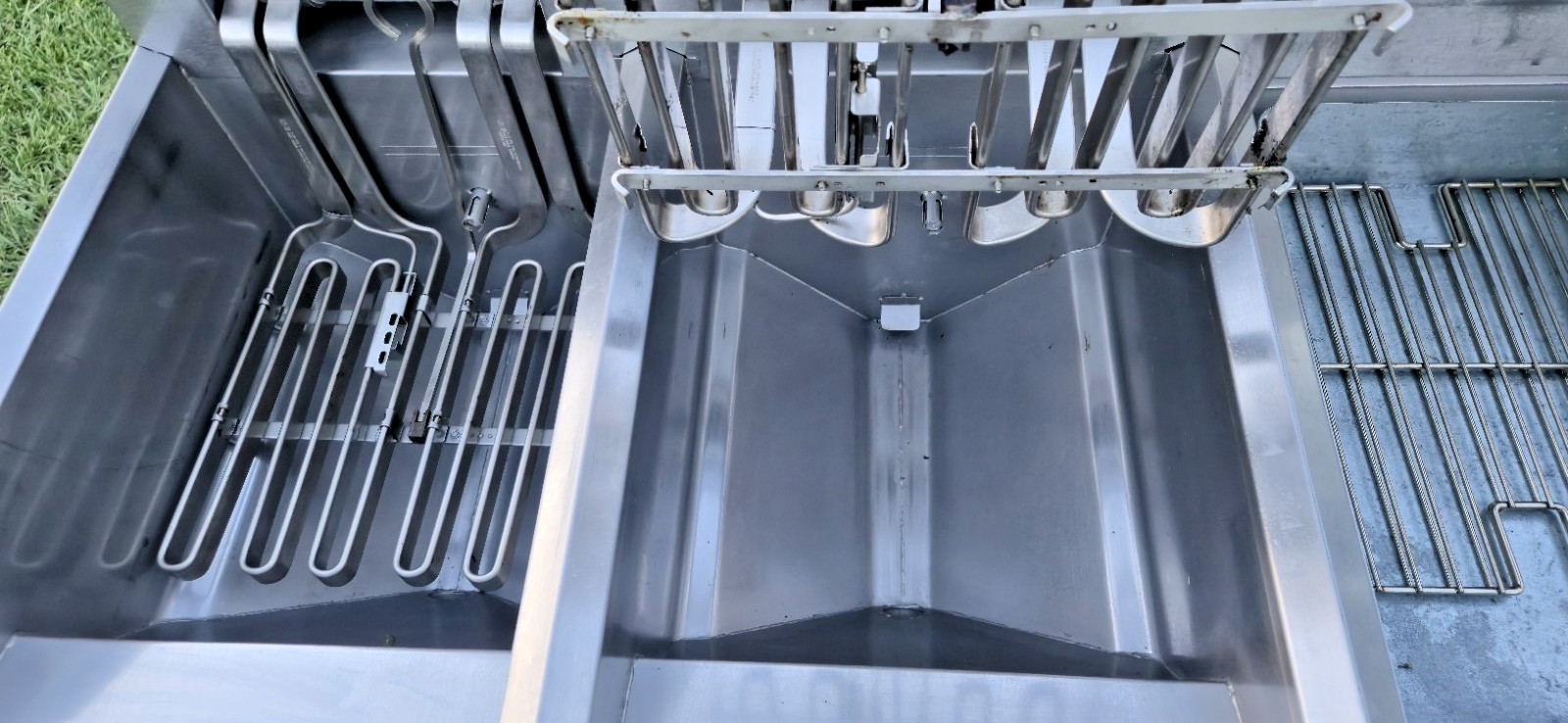 Frymaster Double Electric Fryer Model#: FMRE214SD, 480V 3φ Filtration Xtra Clean